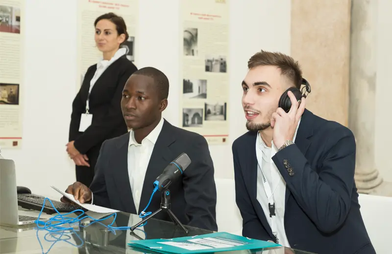 Interpretariato di trattativa a Cosenza per meeting B2B